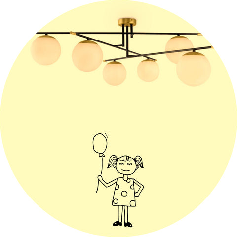 Un plafonnier moderne, avec un systeme led. On voit également le dessin d'une fillette avec un ballon, sous ce luminaire.