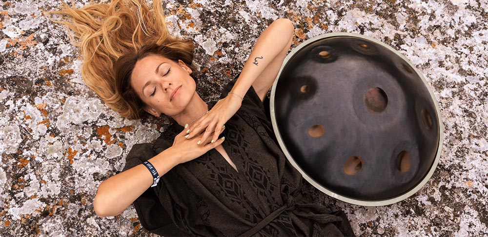 handpan; hand drum, hang drum; handpan shop, relaxation