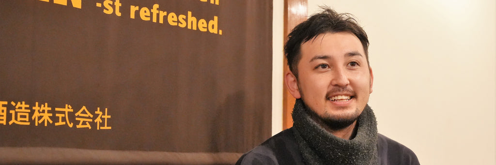 Photo of Mr.Minakuchi, answering the interview - Introduction of sake brewery - YUKARI by Standage