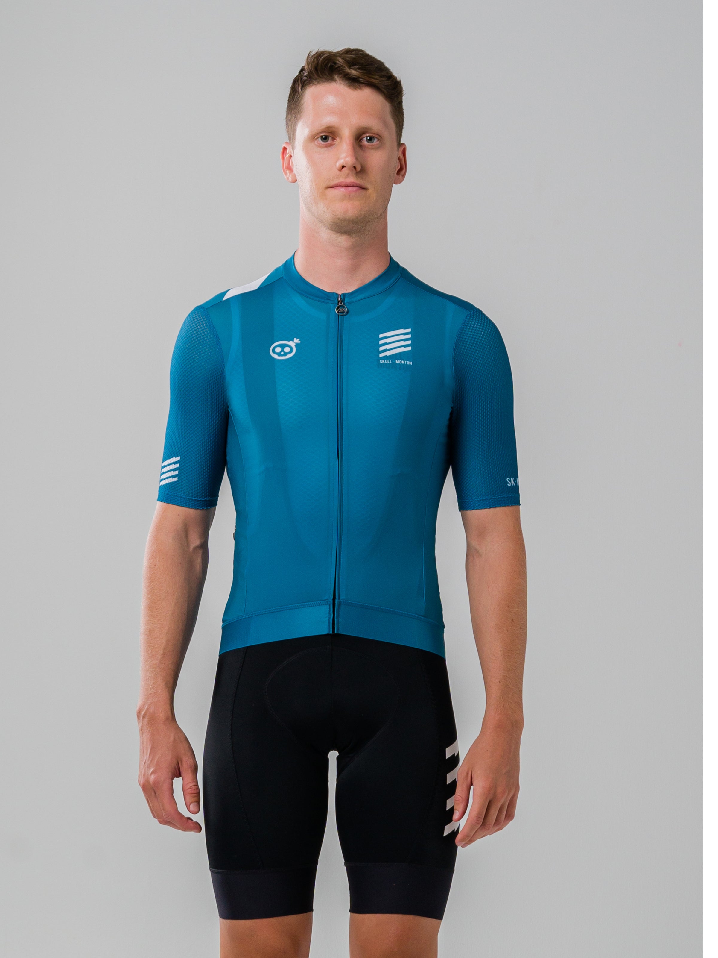 blue cycling jersey