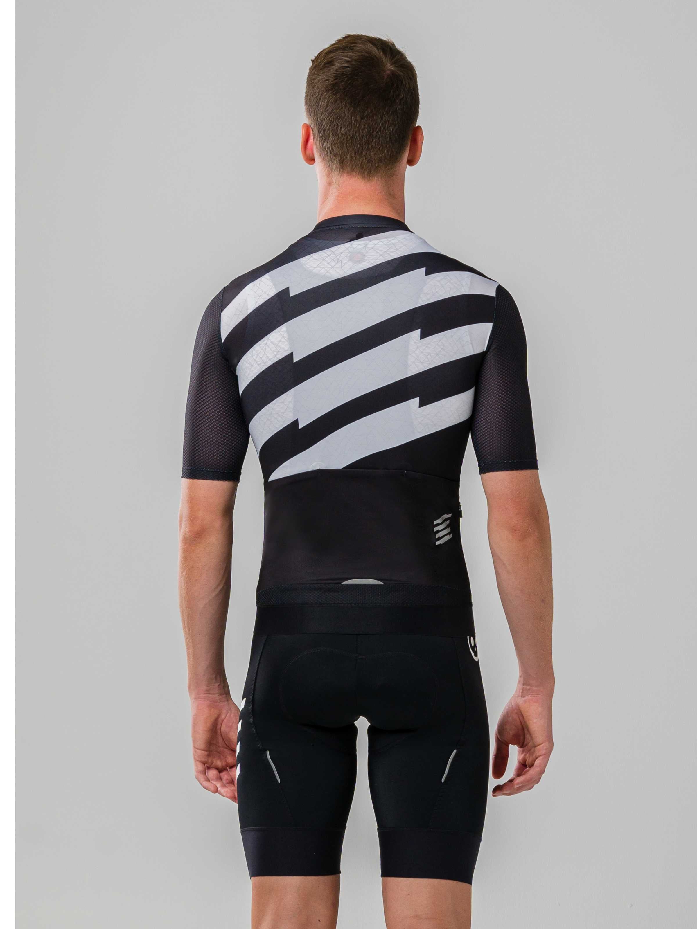 black cycling jersey