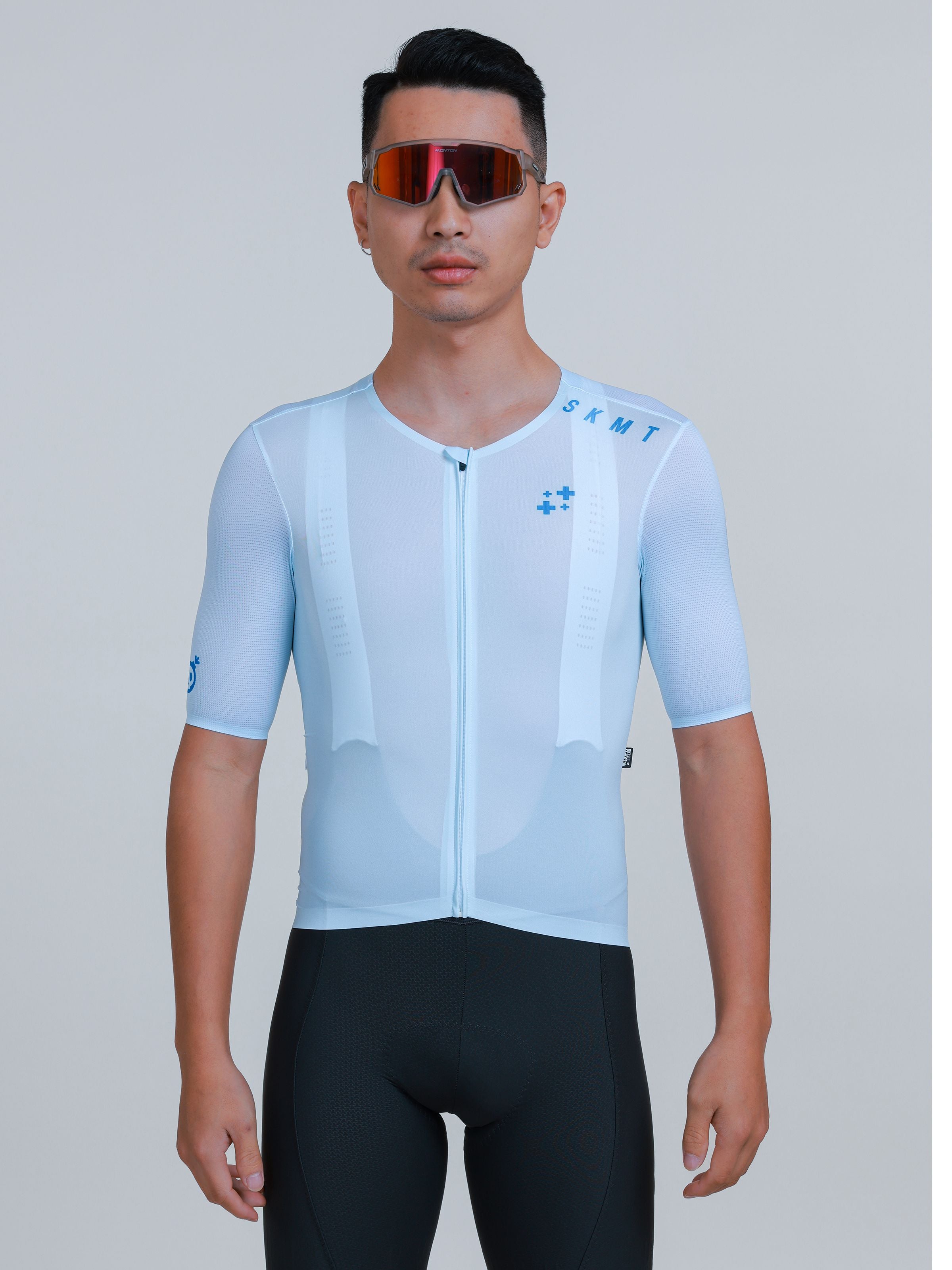 pro blue cycling jersey
