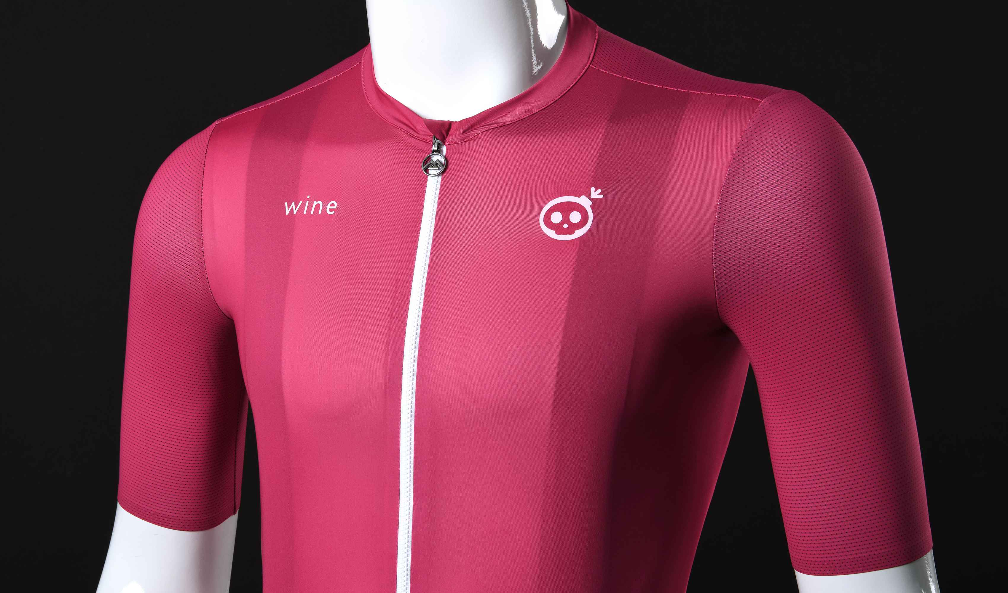 women's cycling apparel