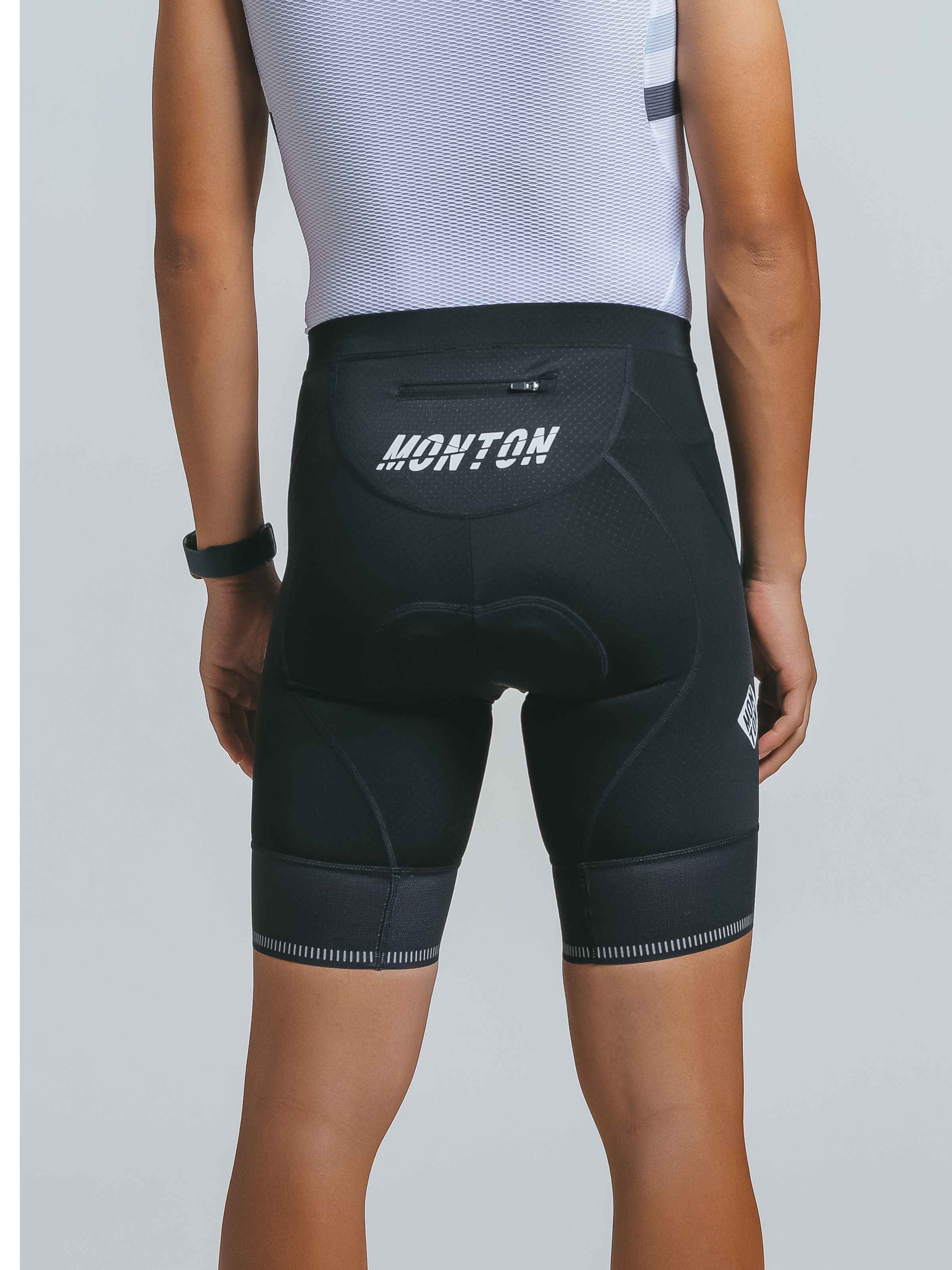 black triathlon shorts