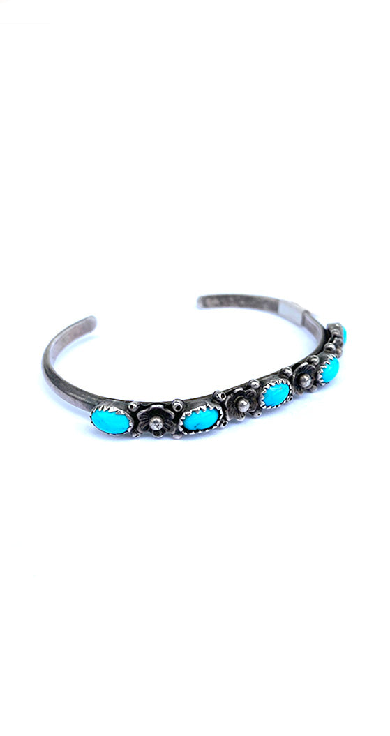 Vintage Beauty Turquoise Cuff