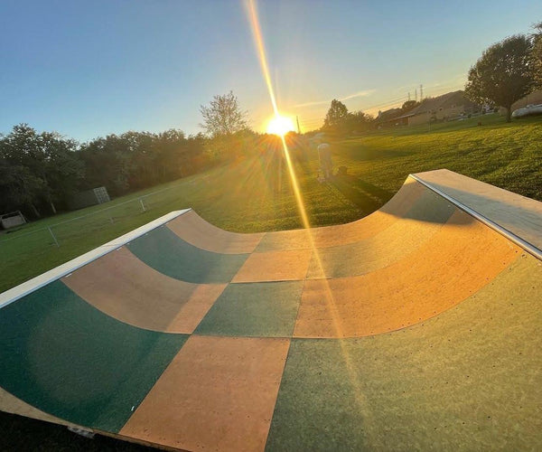 OC Ramps halfpipe with gatorskins checkered