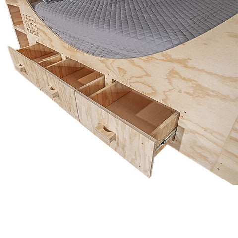 OC Ramps halfpipe bed with open drawers