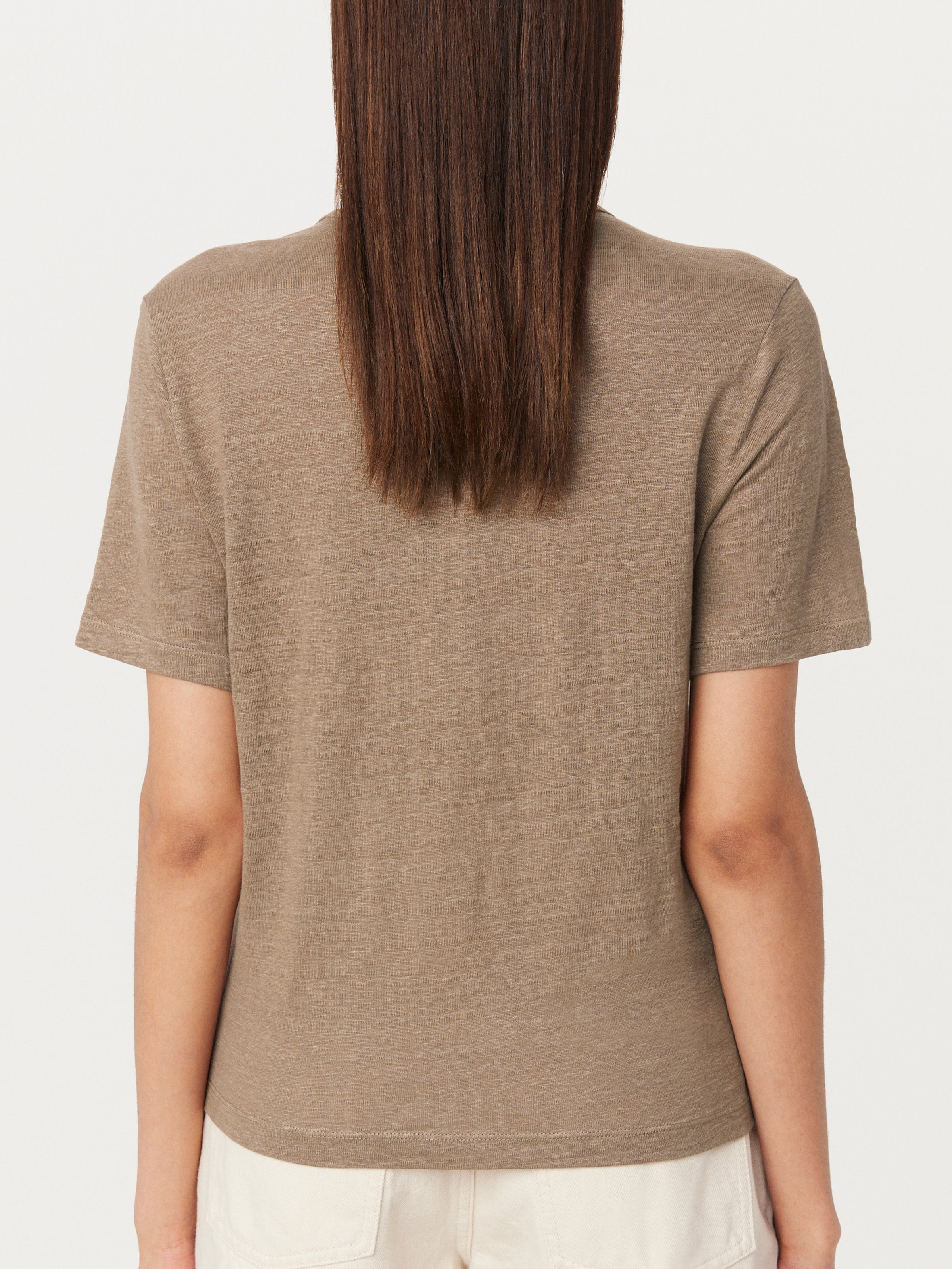 The Fluid Linen T-Shirt in Taupe