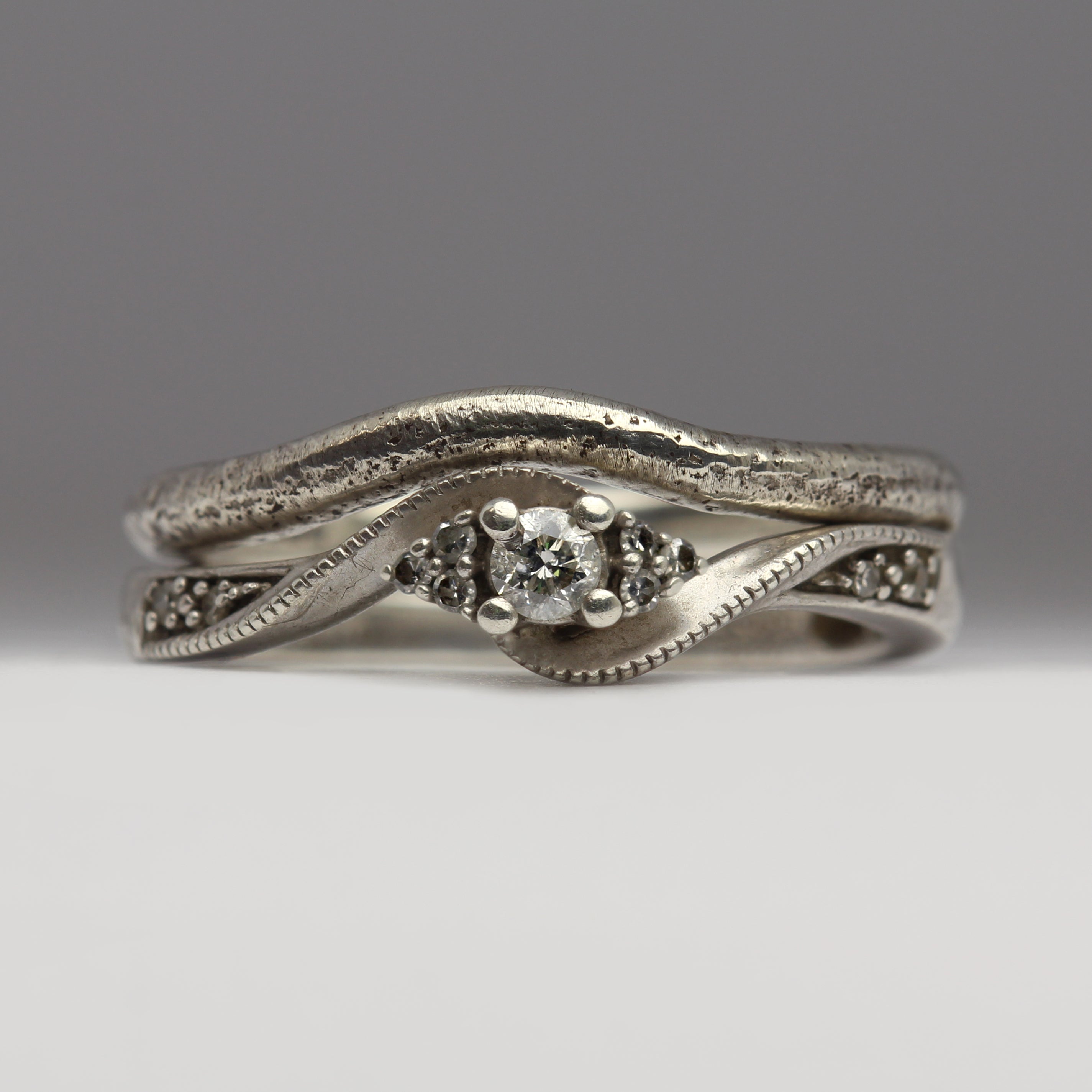 Wishbone wedding ring in white gold