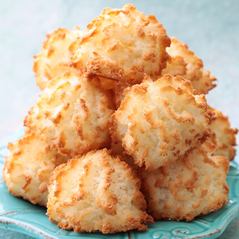 Macaroons with Shredded Coconut