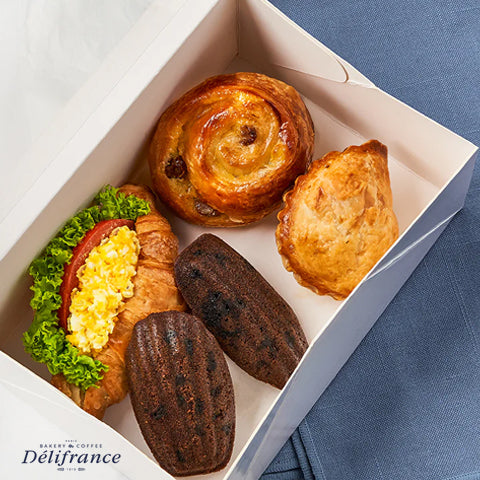 Order your corporate catering from Delifrance today-snack box catering singapore
