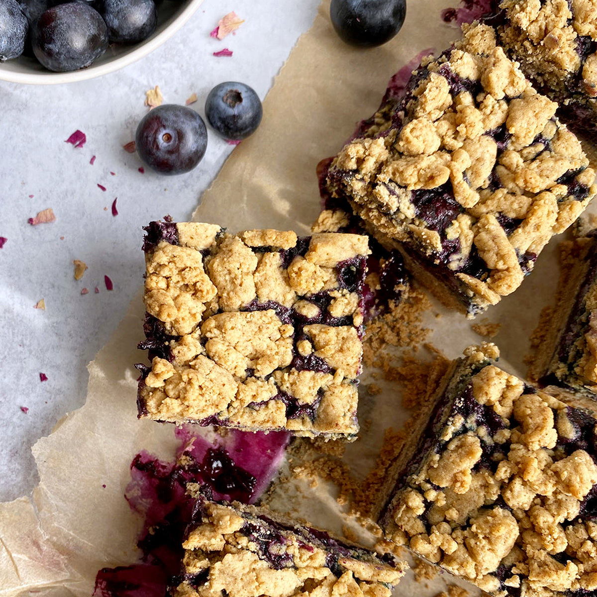 blueberry bars and blueberries