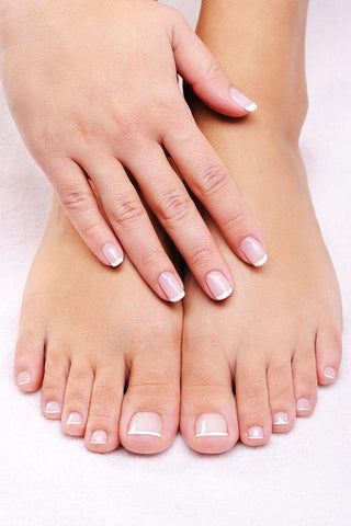 https://cdn.shopify.com/s/files/1/0555/7148/0761/files/how-to-cut-toenails-1_480x480.jpg?v=1691654233