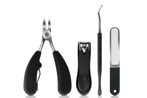 Choosing the right nail clippers for elderly