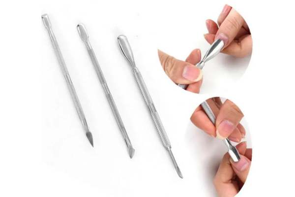 Pusher nail tool