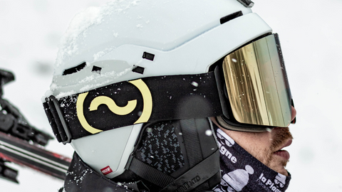 How to Choose Goggles for Skiing and Snowboarding