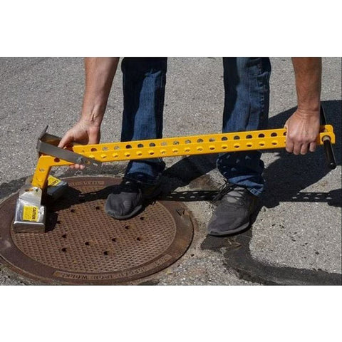 Manhole lid lifter