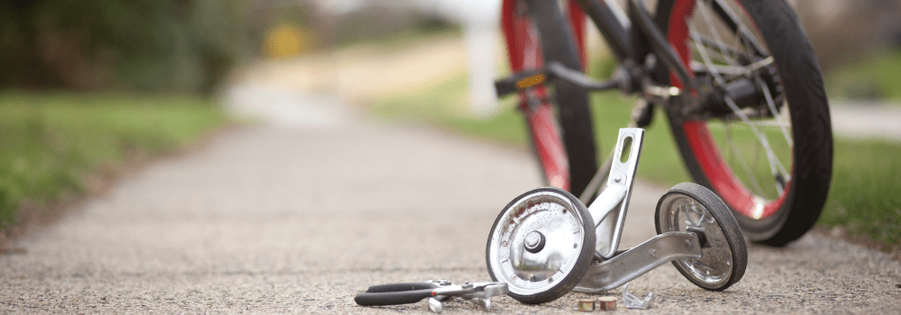 kids bike with training wheels