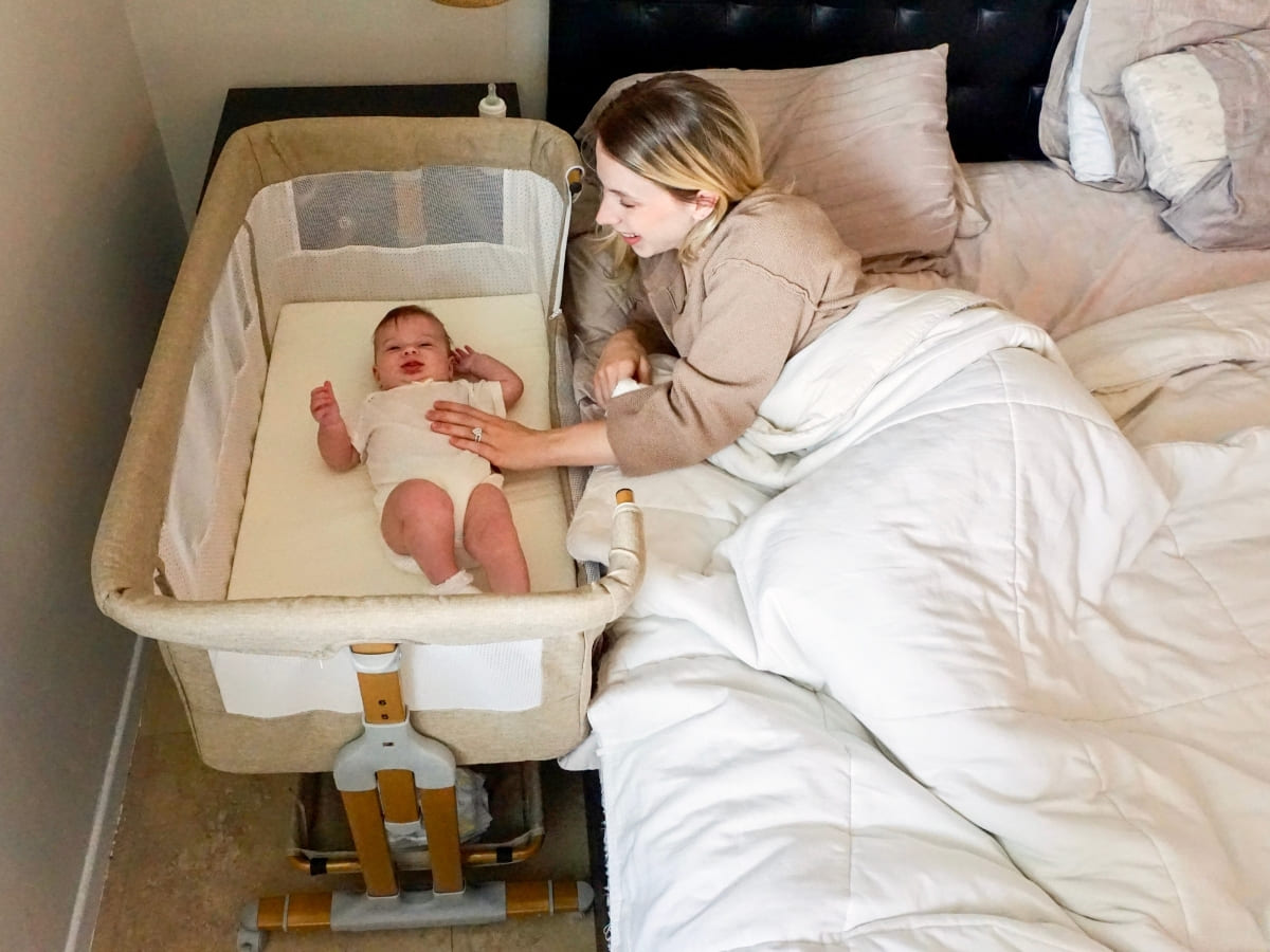 bassinet bedside sleeper