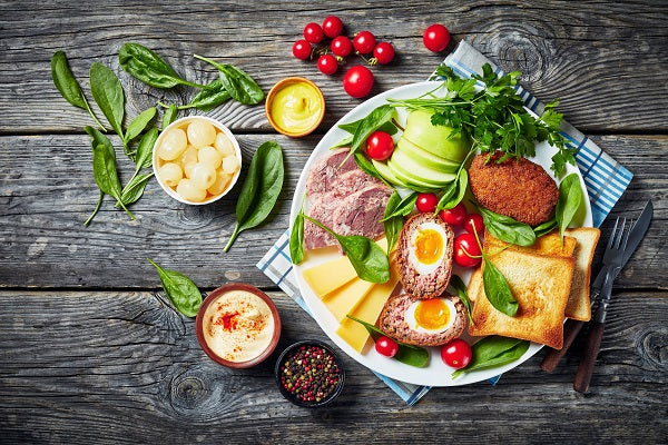 Ploughman's on wooden board | Barbury Hill