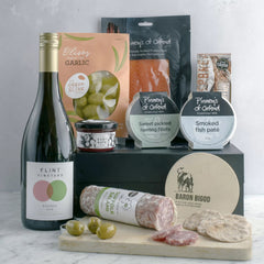 Pinney's Ultimate Weekend Hamper 