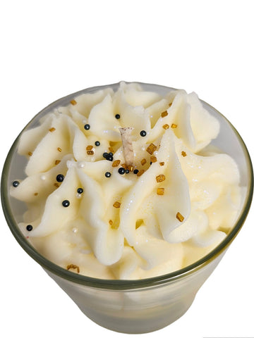 Lemon Cupcake Soy Candle - FostersFieldssoap#soycandles#fostersfields#handmadesoap#natural soaplemon and vanilla soy candleLemon Cupcake Soy Candle