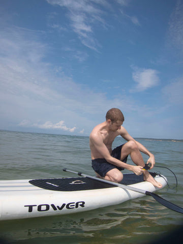 Leash Attachment to Inflatable Paddle Board