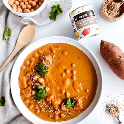 Rezept: Erdnusssuppe mit Süßkartoffeln, vegan, mit ehrenwort. BIO Voll auf die Nuss Erdnuss Curry