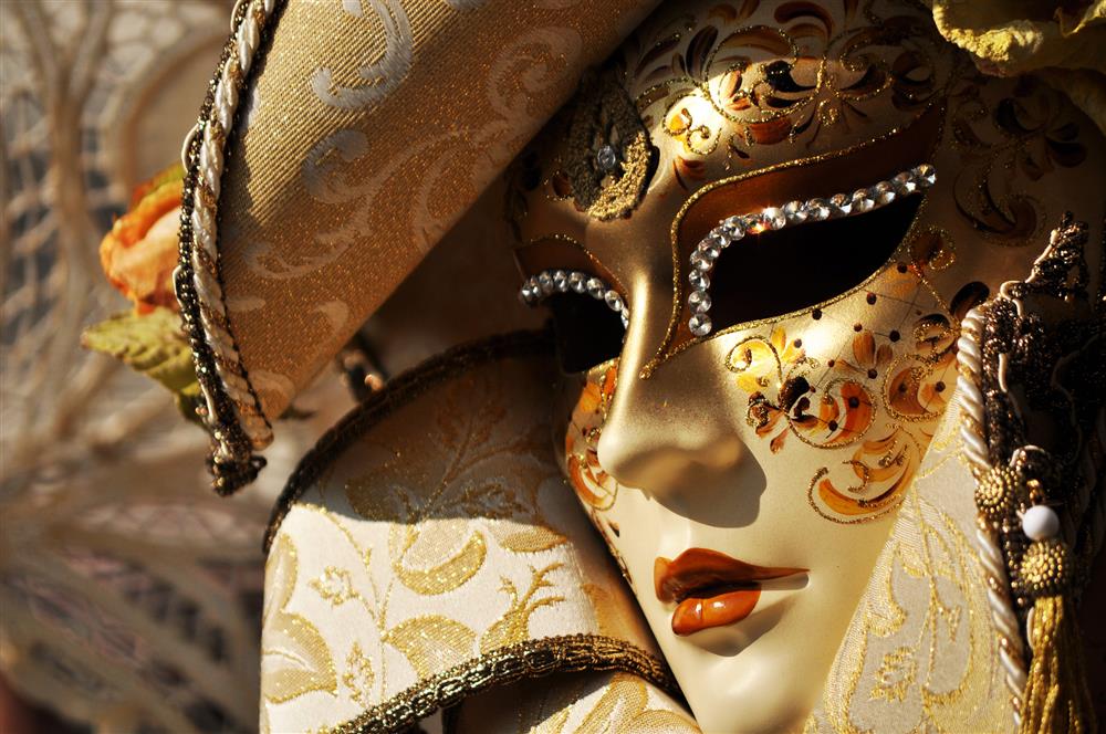 ¿Son mejores las Fallas que el Carnaval de Venecia?