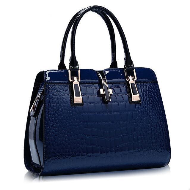 blue bolsa designer