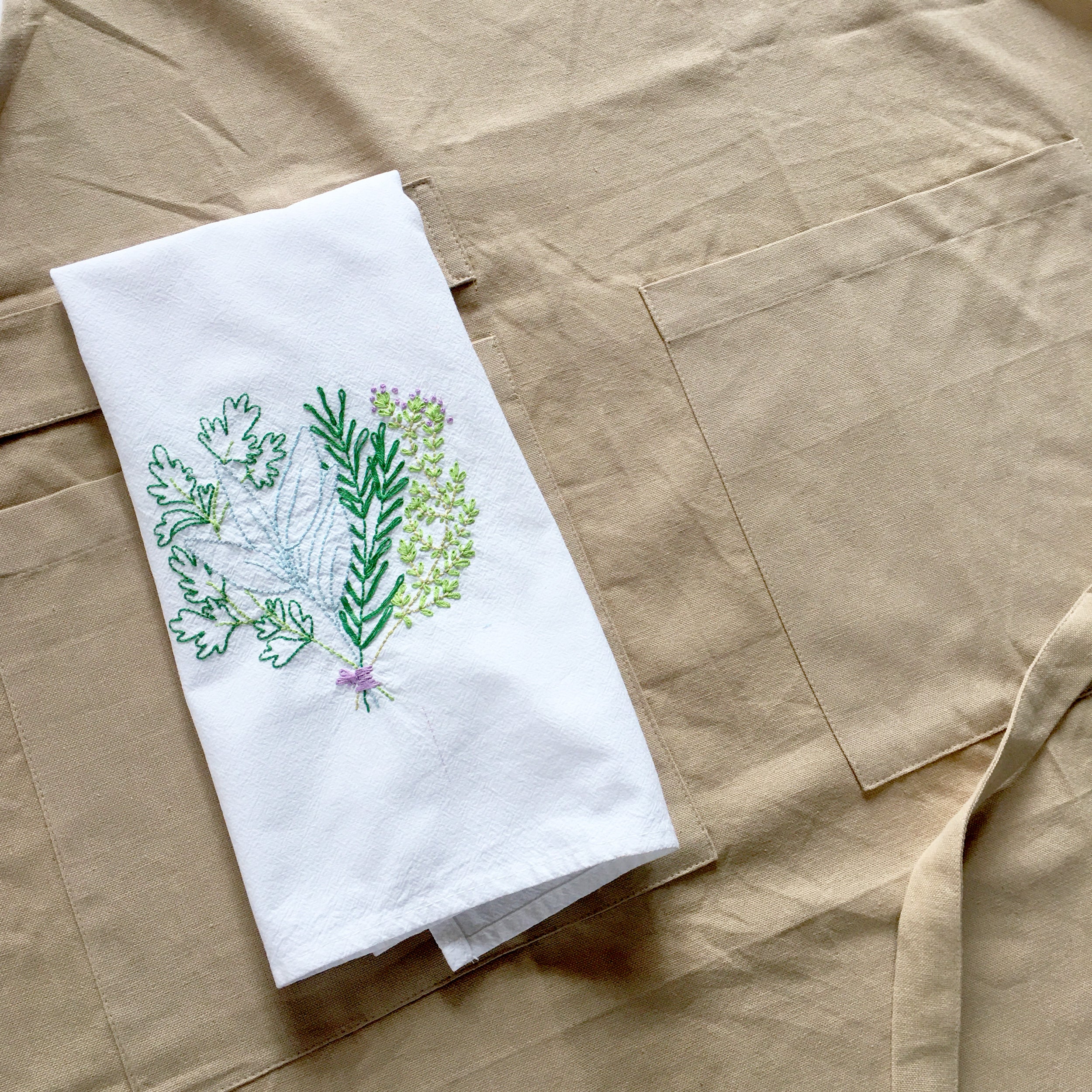 Wholesale designer embroidery handkerchief with Many Designs and Practical  Uses 