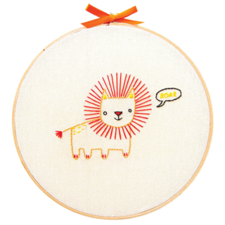 Lion embroidery pattern shown in an 8-inch hoop