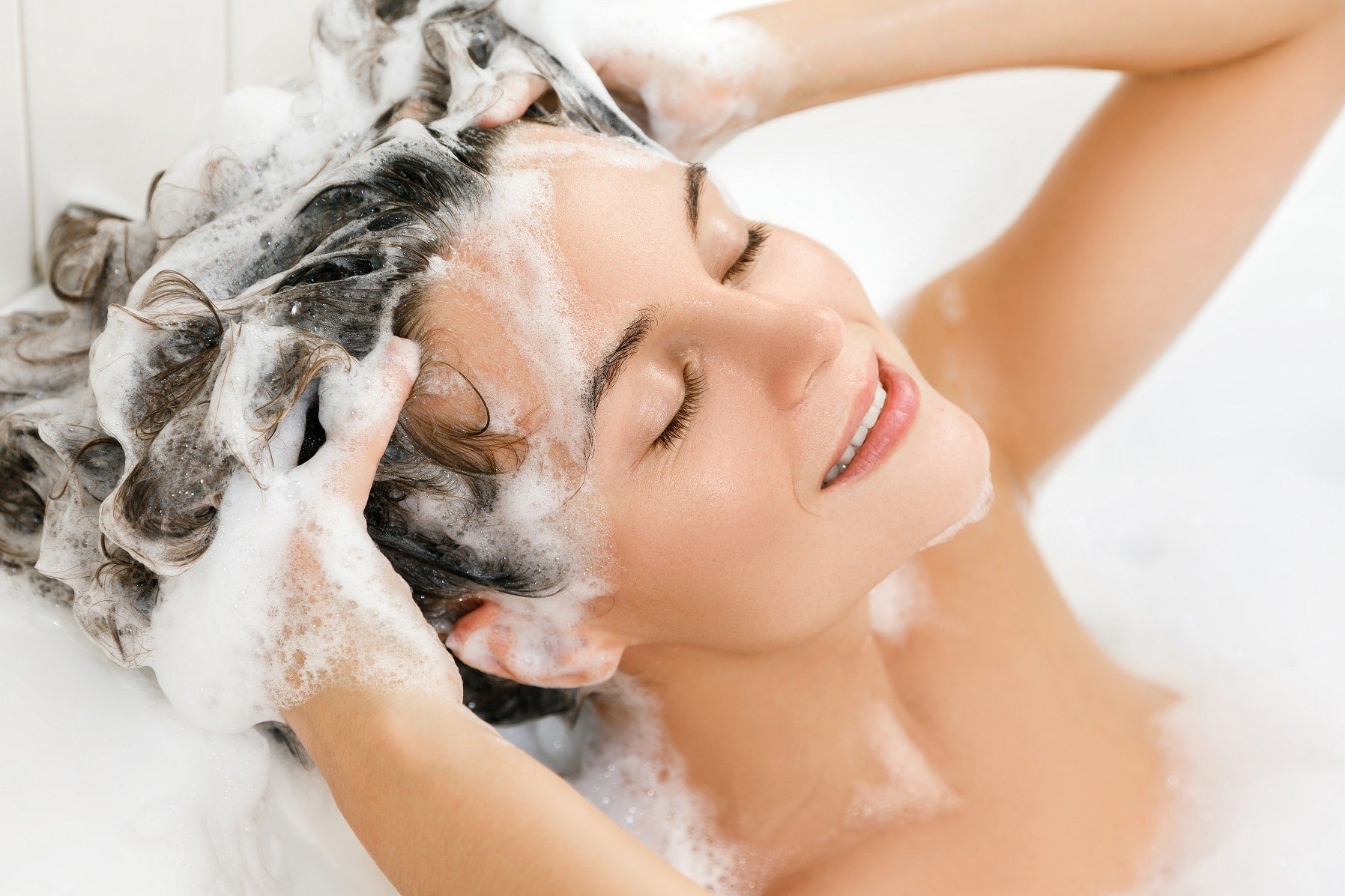 Are Dry Shampoos Bad for your Hair  Dry Shampoo side effects  alternatives