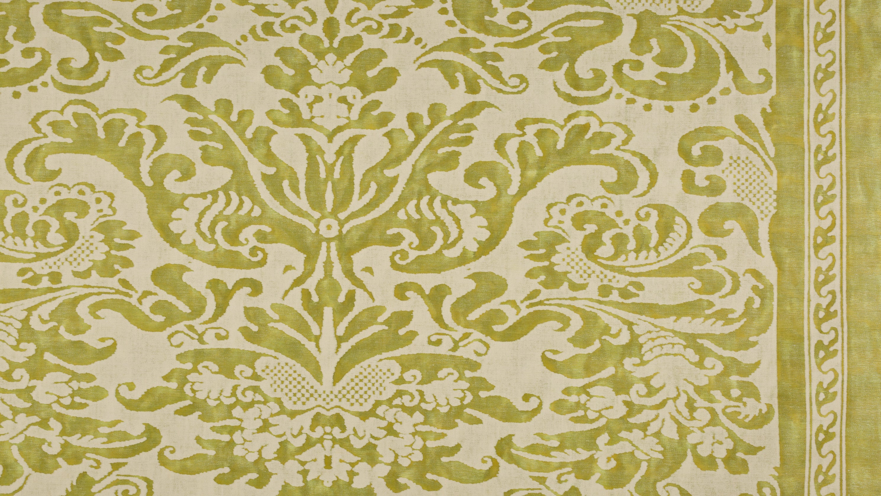 Colony Amur Verde Palude Fabric 40% Off | Samples