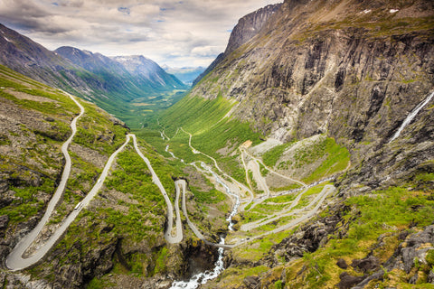 Estradas de montanha na Noruega