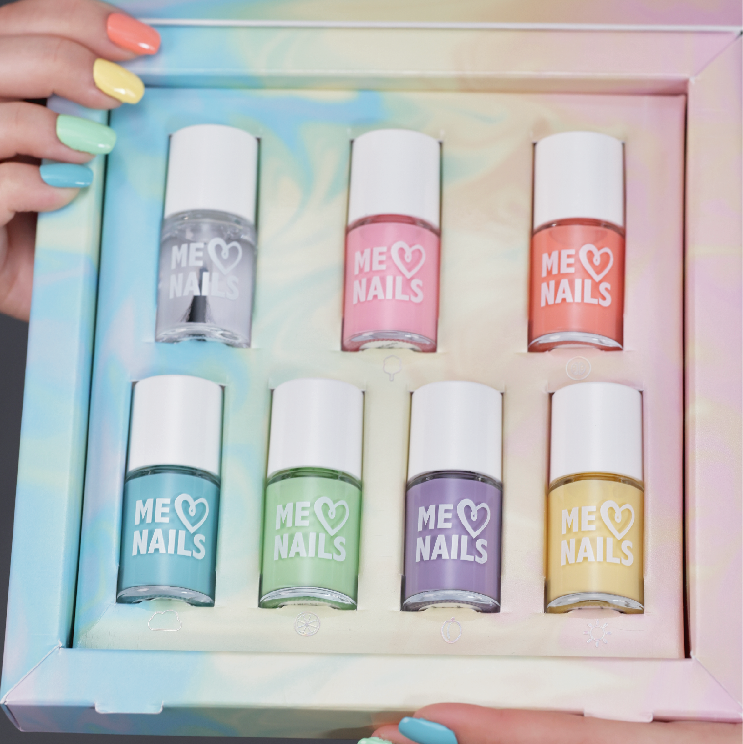 ME Nails