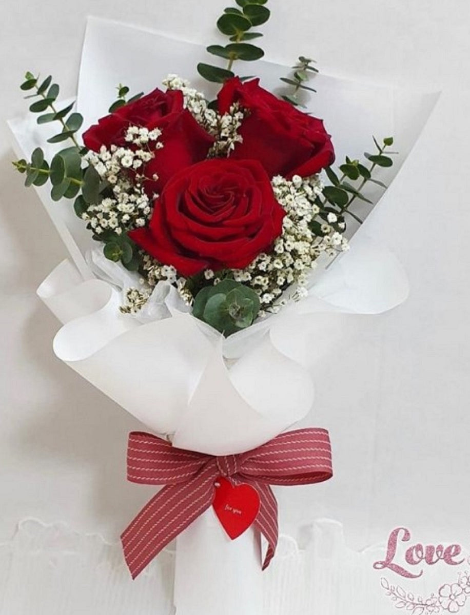 Three Stalks Premium Red Rose Bouquet – lavenderblissfloral