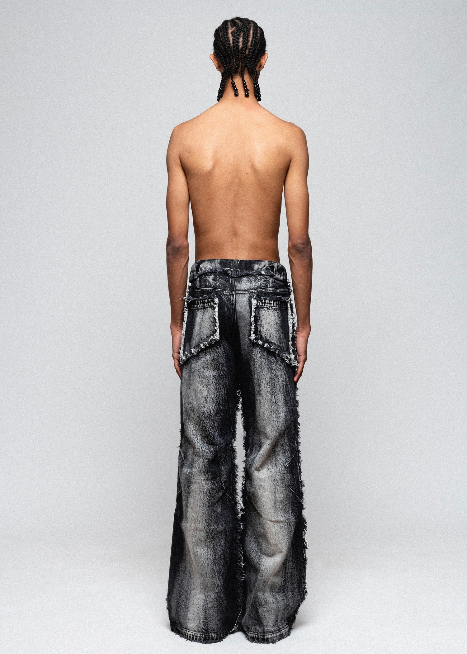 NO/FAITH STUDIOS FLARED DENIM 004 | hartwellspremium.com