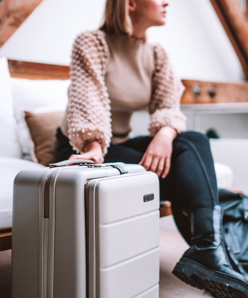 Gaan wrijving weduwe Handbagage Koffer 35L - Laptopvak - Beige | ONYX Journey – Onyx