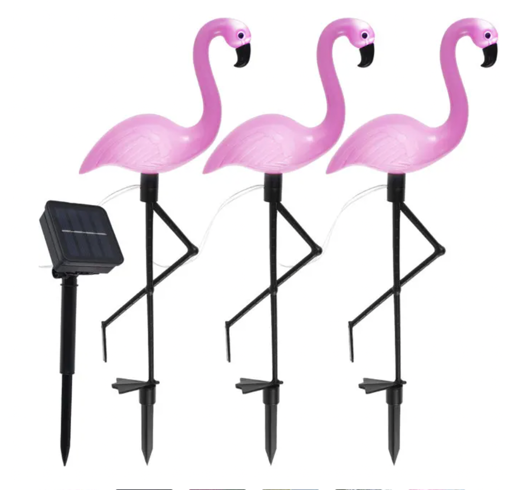 Se 3-Styks Flamingo Solcellelamper: Vandtætte LED Havepynt til Stemningsfuld Udebelysning - WeDoBetter.dk hos WeDoBetter