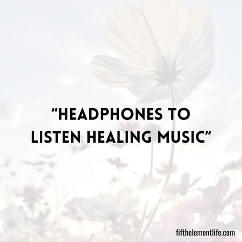 Headphones to listen healing music
