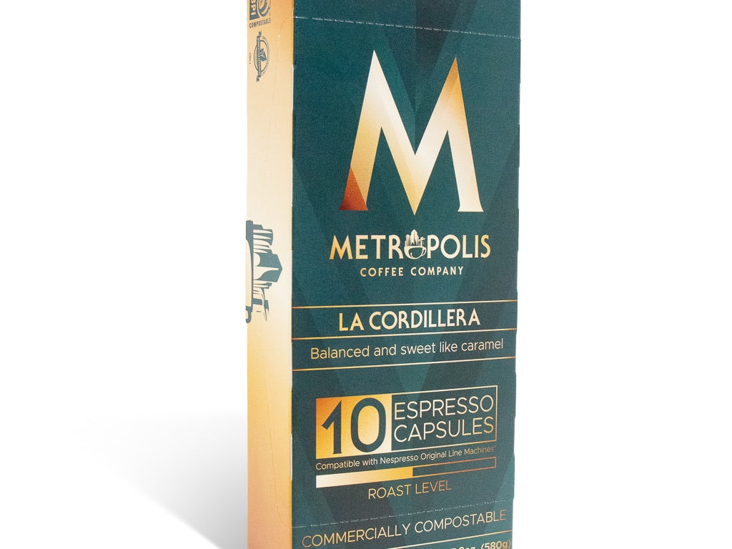 Metropolis La Cordillera coffee capsules in a box.