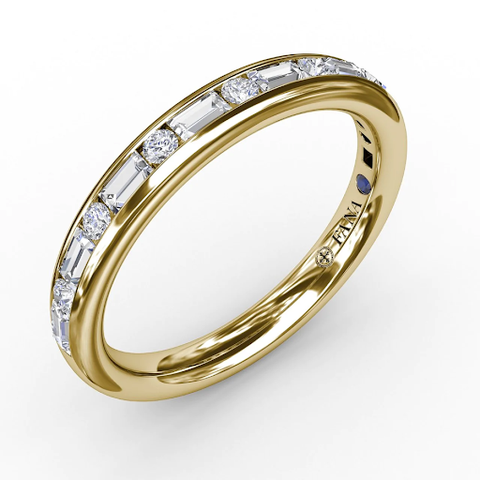 Yellow gold, baguette and round brilliant diamond women’s wedding band Captions: Wedding bands can come in a variety of metal colors including Rose gold, yellow gold, white gold and platinum. Metal type can also affect the price of the ring.