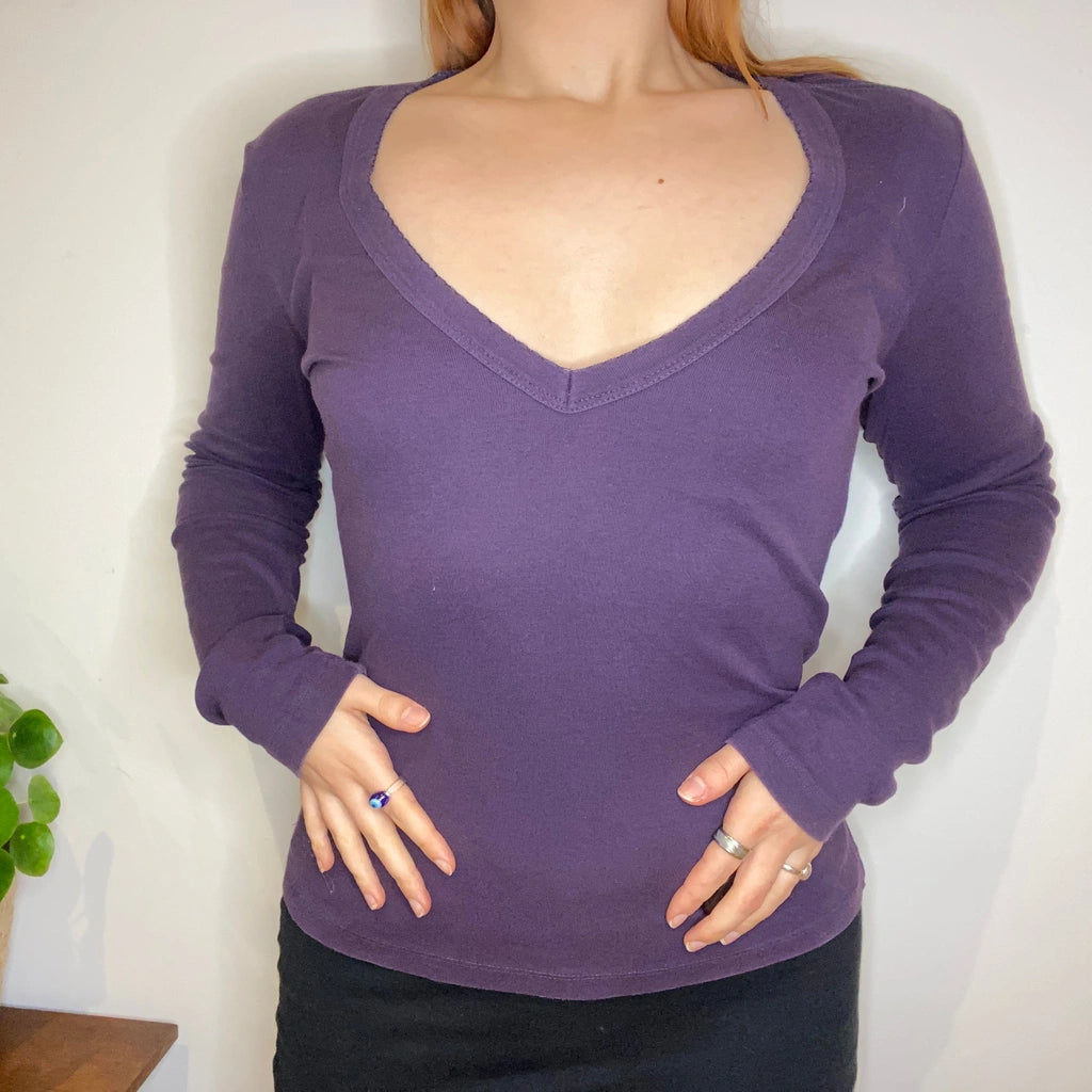 image of Gas V-neck Long Sleeve T-Shirt - Medium Purple Cotton