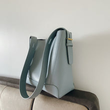 Load image into Gallery viewer, Split Leather  Women Bucket Hobo Handbag
