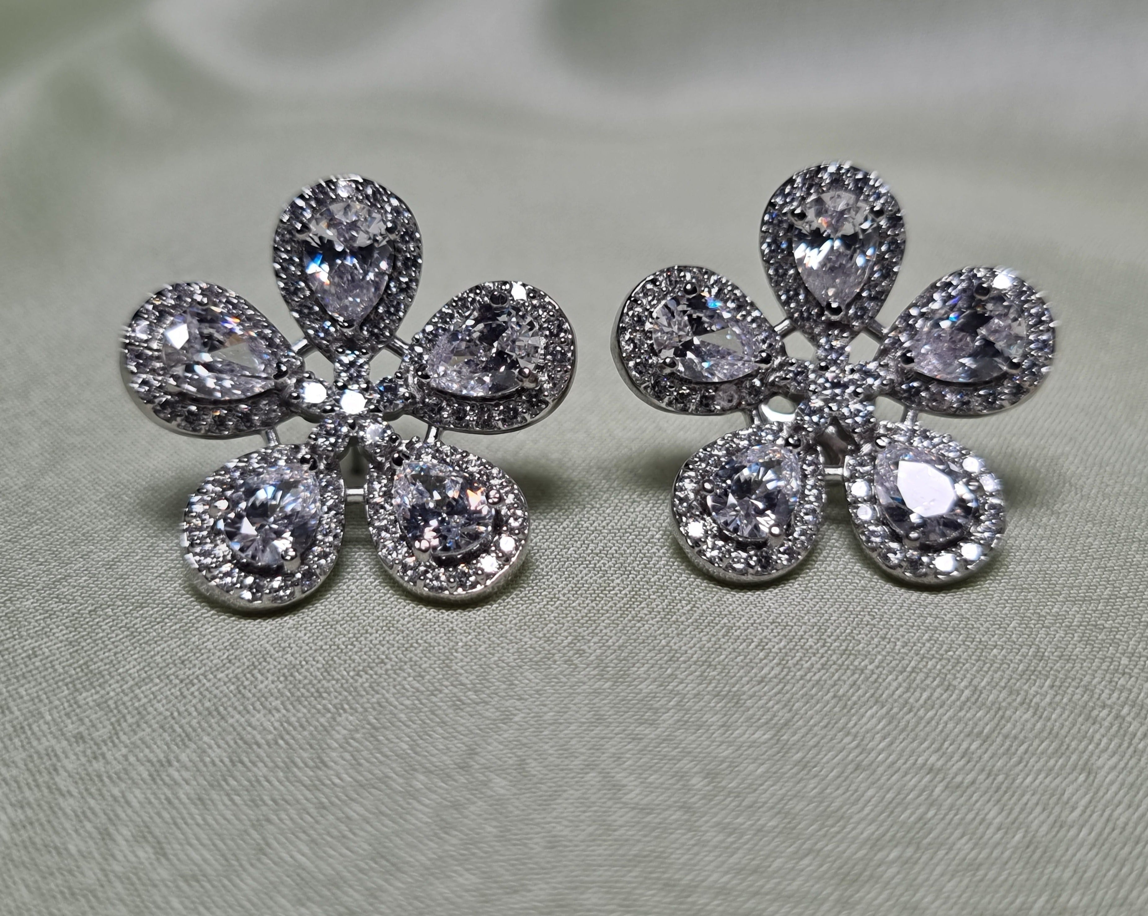 Buy fascinating Megha cz stone earrings from Amyra silver – Amyrasilver