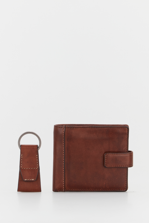 Luxury Leather Goods for Men: Wallets, Card Holders & More