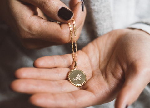 Kette mit Gravur Echt Gold von Melanie Mirabel