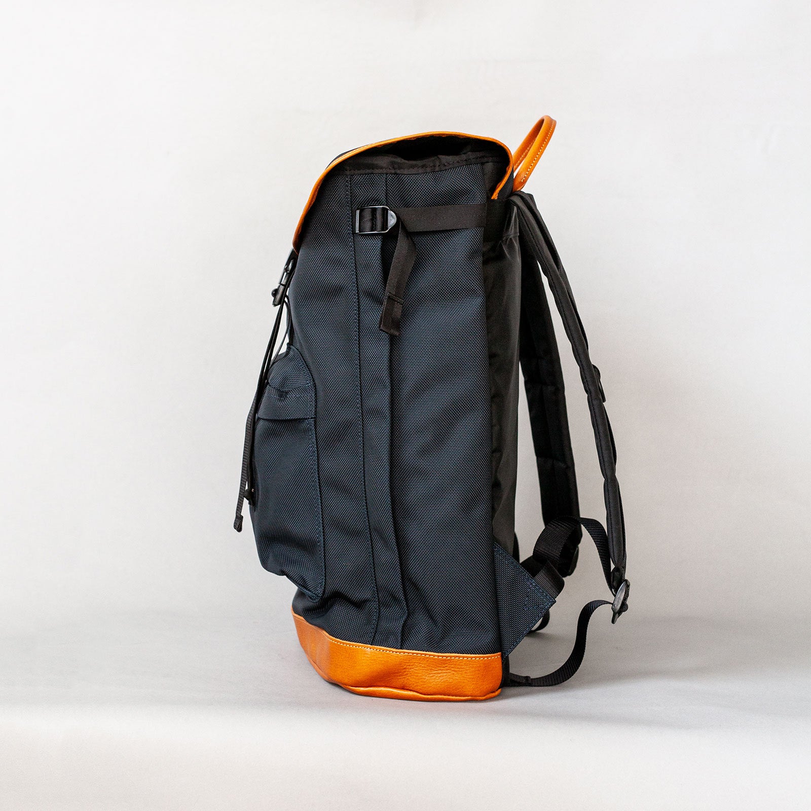 Wonder Baggage Goodmans Backpack Classic 100%正規品 3640円引き www