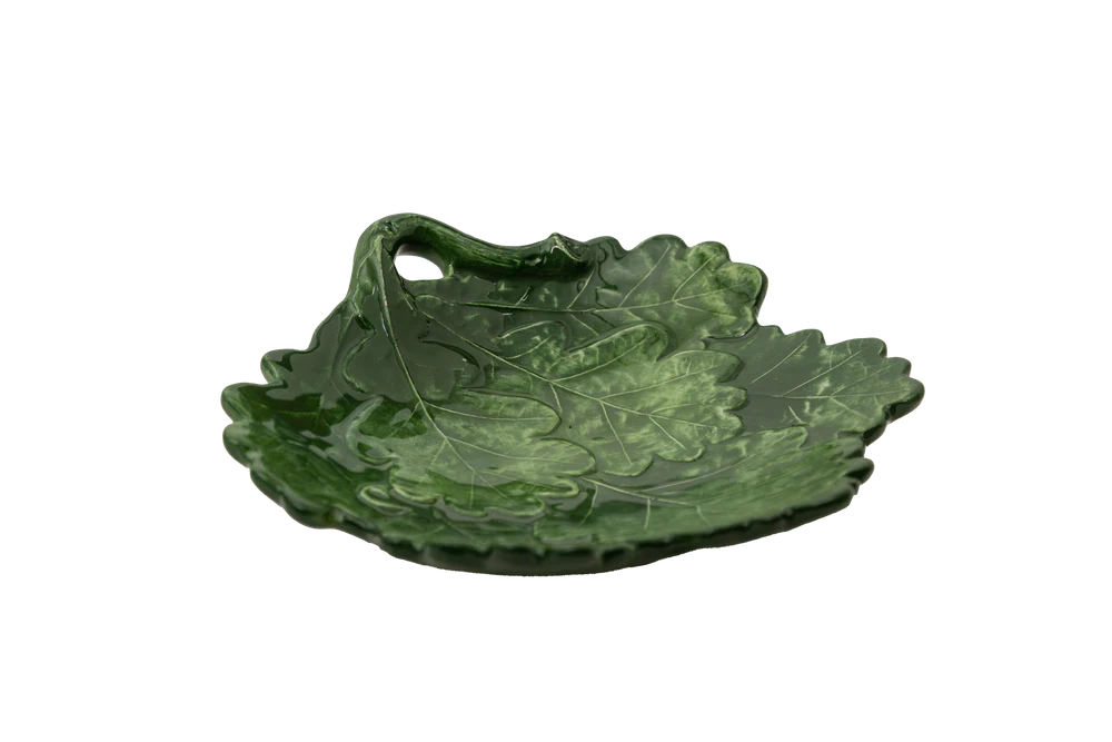 Compagnia Leaf Plate, Green Oak Leaves